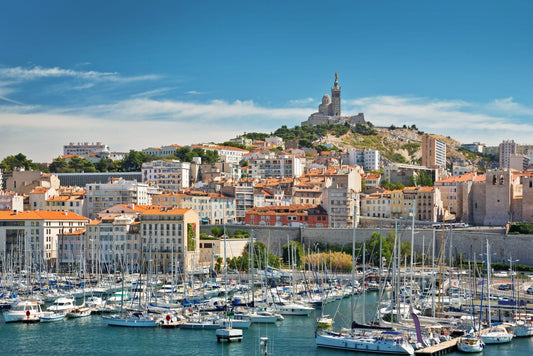 8 studios de yoga à essayer à Marseille